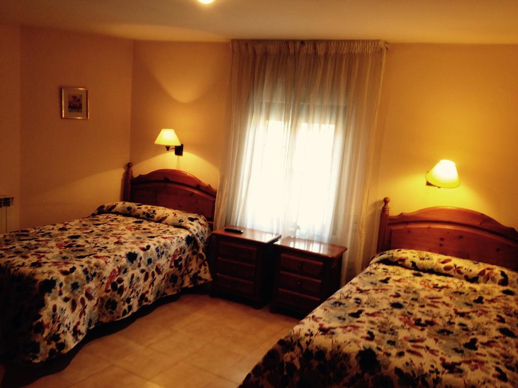 Hostal Nicolas Мединасели Номер фото