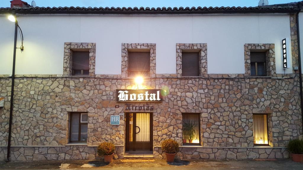 Hostal Nicolas Мединасели Экстерьер фото